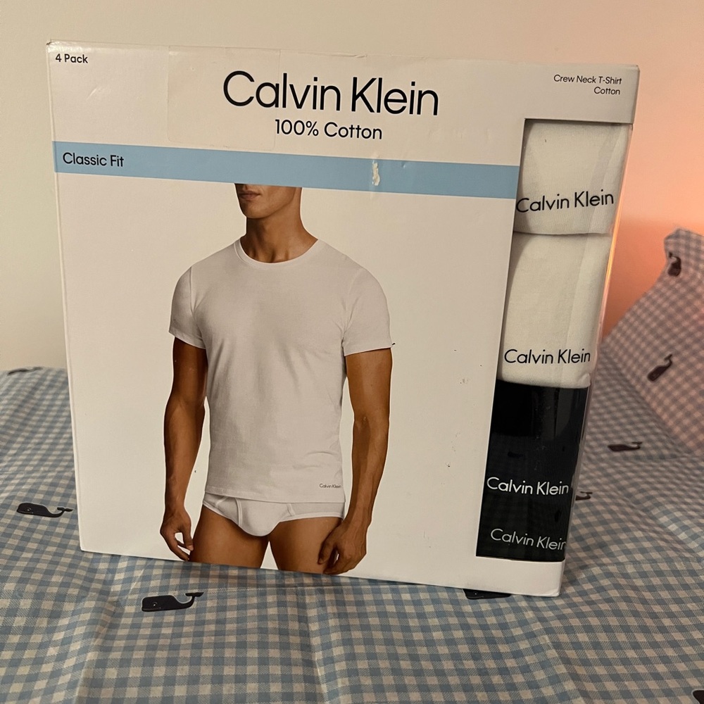 Calvin Klein crew neck men T-shirt 4 pack size L